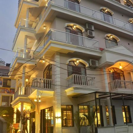 Hotel Rio Benaras Varanasi Exterior photo