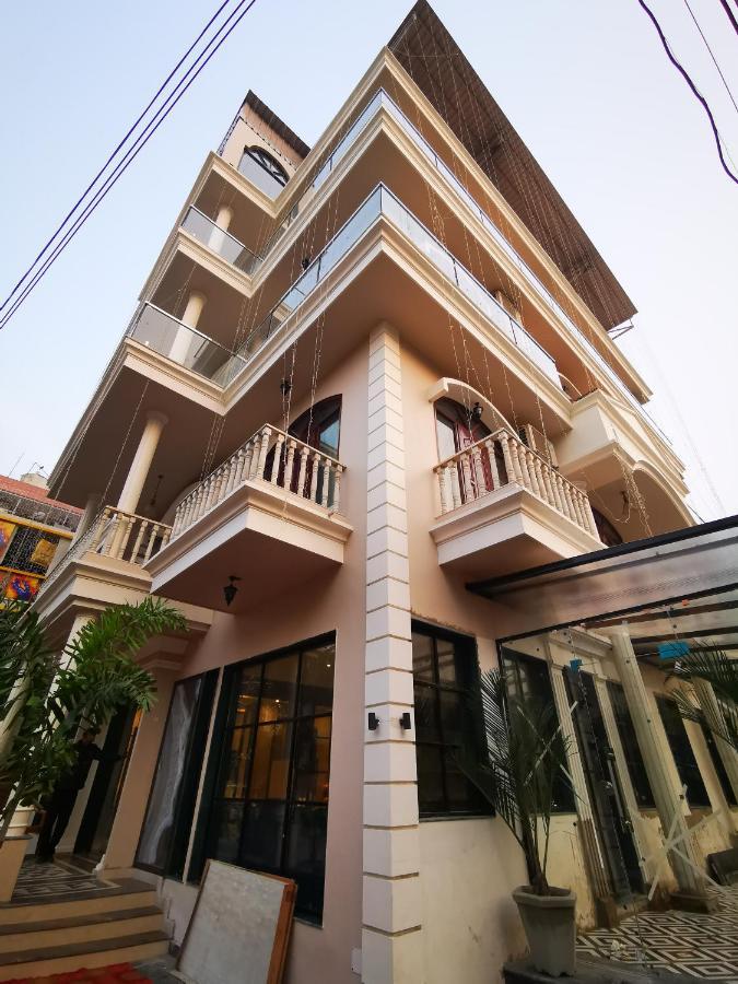 Hotel Rio Benaras Varanasi Exterior photo