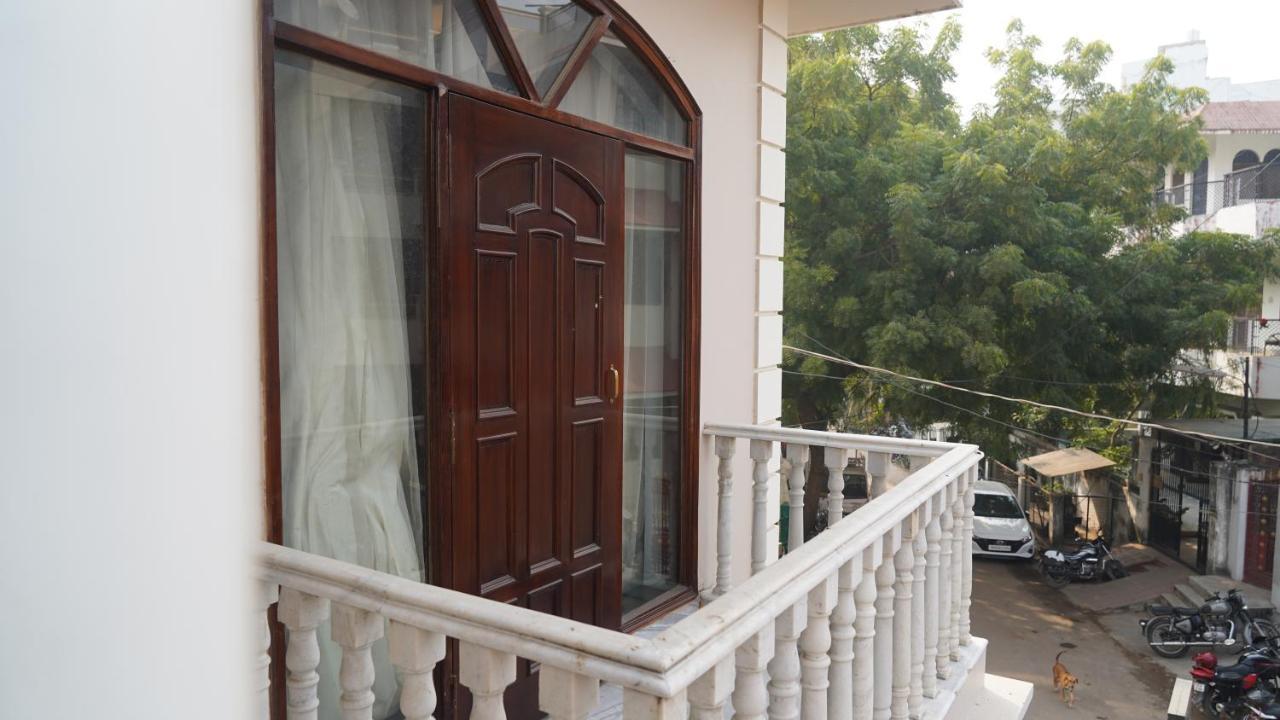 Hotel Rio Benaras Varanasi Exterior photo