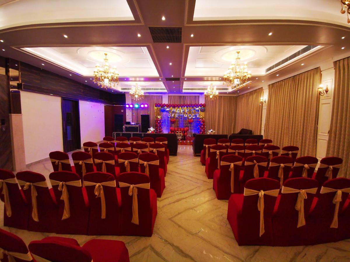 Hotel Rio Benaras Varanasi Exterior photo