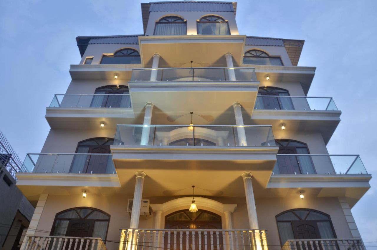 Hotel Rio Benaras Varanasi Exterior photo